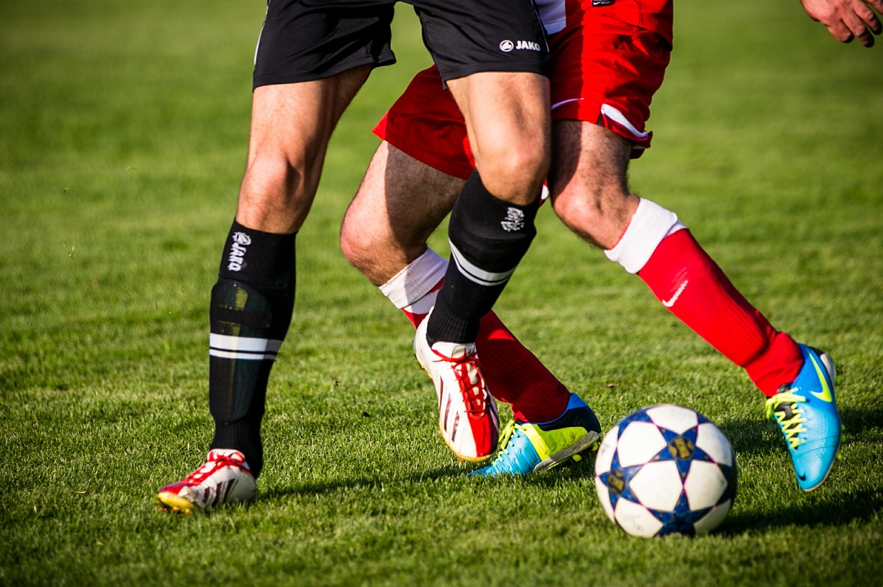 Kompressionsstrømper er en fordel i fodboldkampen